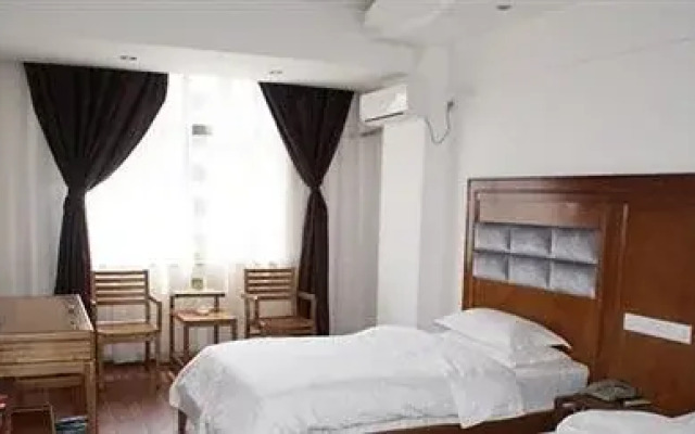 Kunming Yingrong Impression Hotel