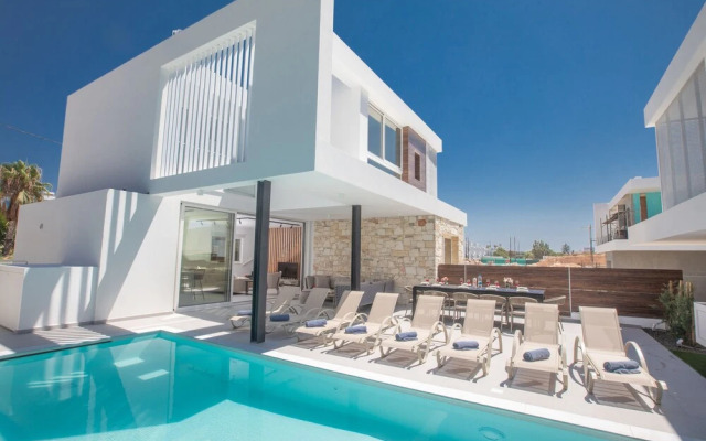 Ayia Napa Kube Villa Kb4, Ayia Napa Center
