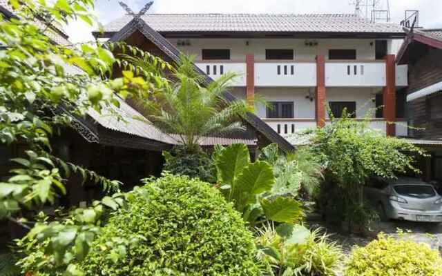 Little Home Guesthouse