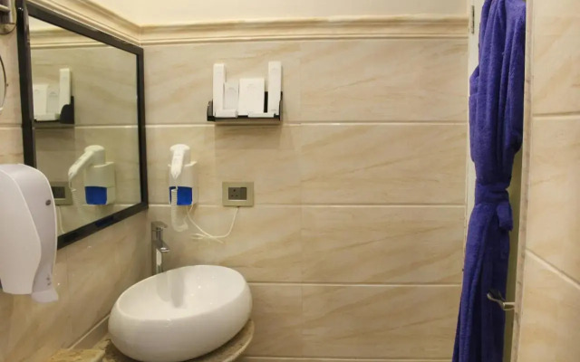 Hotel Kama International