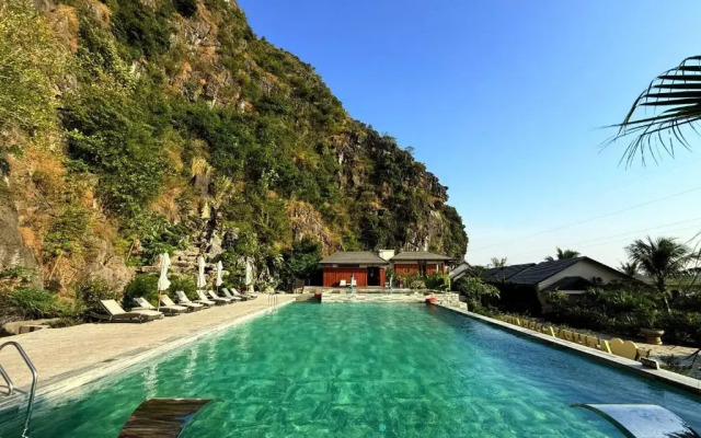 Athena Premier Resort Ninh Bình