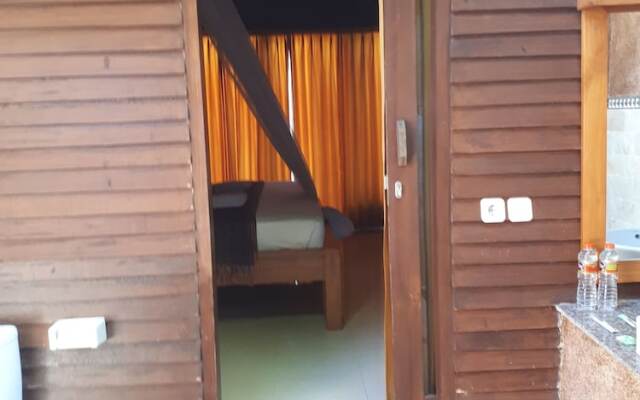 Sandy Beach Bungalows