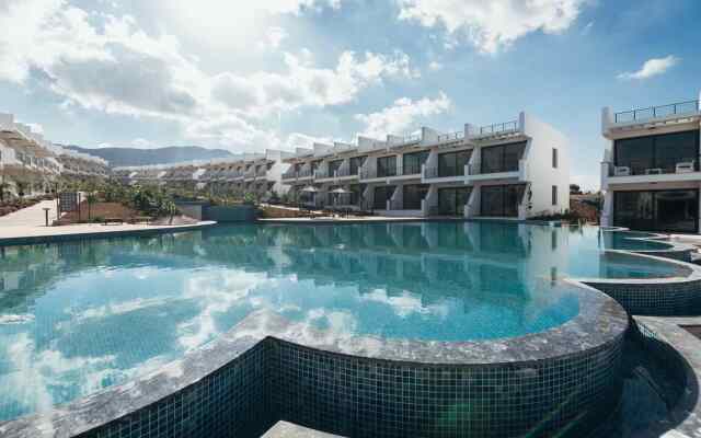 Pearl Island Homes