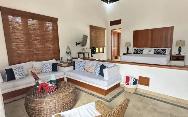 Tranquil Bungalow w Pool at Green Village Ca