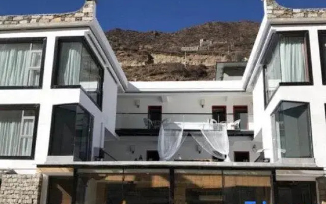 Huayu Nature Homestay (Siguniang Mountain Branch)
