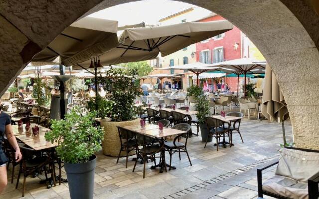 Exceptional Valbonne Village Historical House