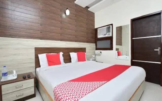 Hotel Prabhat By OYO Rooms