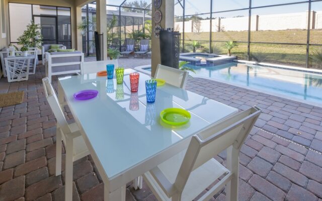 Jr Champions by VillaDirect