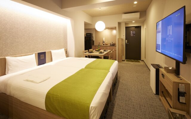 MONday Apart Premium Ueno