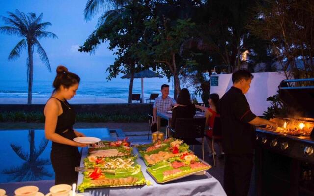 5BR Beachfront Villa 1000m2 Sanctuary Hồ Tràm
