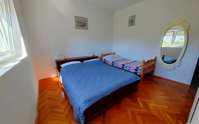 Poncho Apartment Close to Center