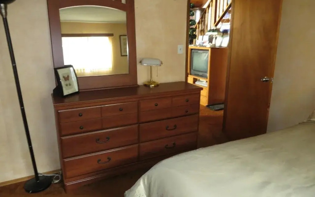 Whitewood Sands Bed & Breakfast