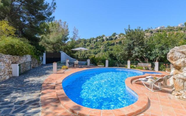 Cortijo El Majito Frigiliana by Ruralidays