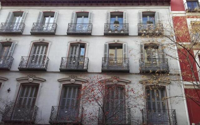 Apartamentos Plaza de España