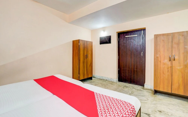 OYO 19609 Hotel Rajprabha