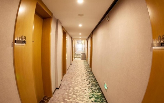 GreenTree Inn Express Binzhou Bincheng District Railway Station 3rd Fenghuang Road – Hotel Rooms – Binzhou