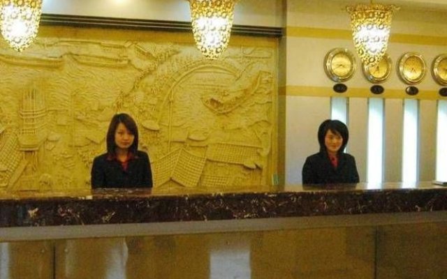 Baolongyuan Hotel