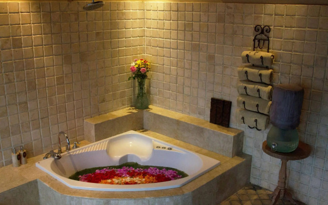 Gaia Retreat Center
