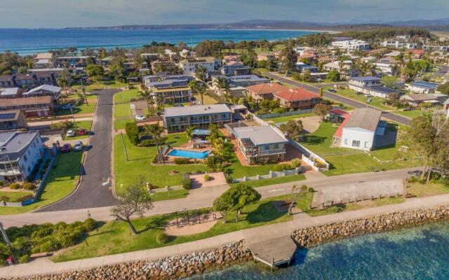 Lakeside Holiday Apartments Merimbula