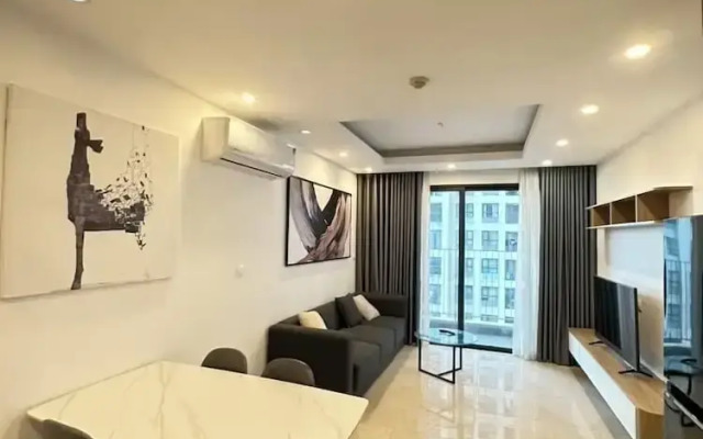 HMH - Vinhomes D'capitale