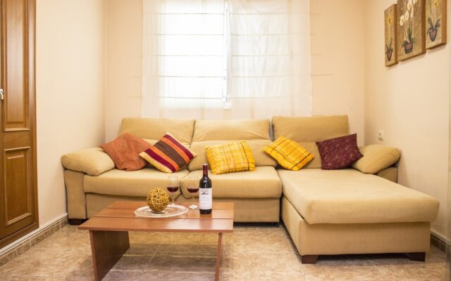 Cleo Apartments