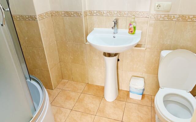 LeonRooms Pokrovskiy 8-1