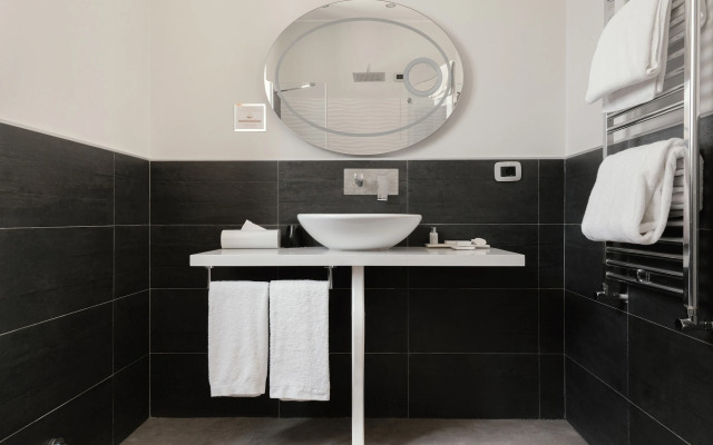 Montenapoleone Suites