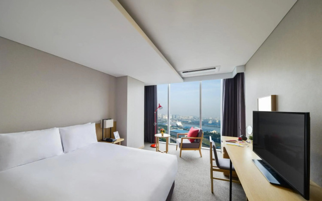 Harbor Park Hotel