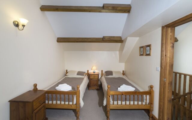 Isaacs Byre
