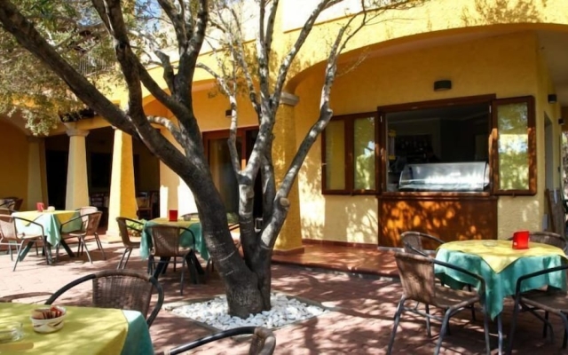 Hotel Lu Pitrali