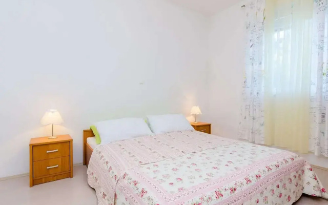 Apartments Kola's Mill - Comfort One Bedroom Apartment With Terrace and Sea View
