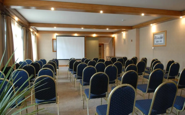 Hotel Almasur Punta Arenas