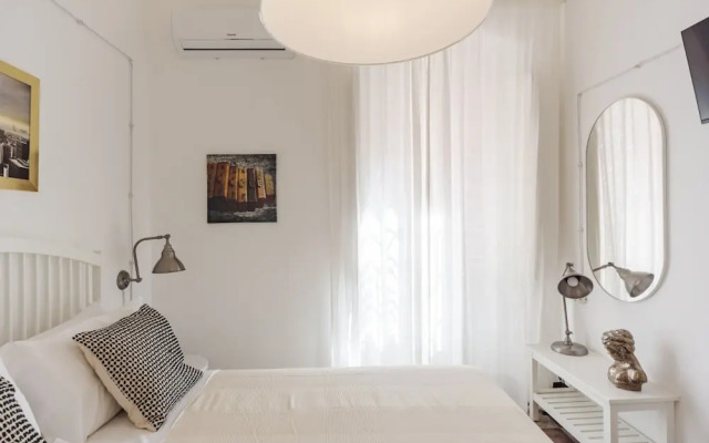 Urban Garden Apartment