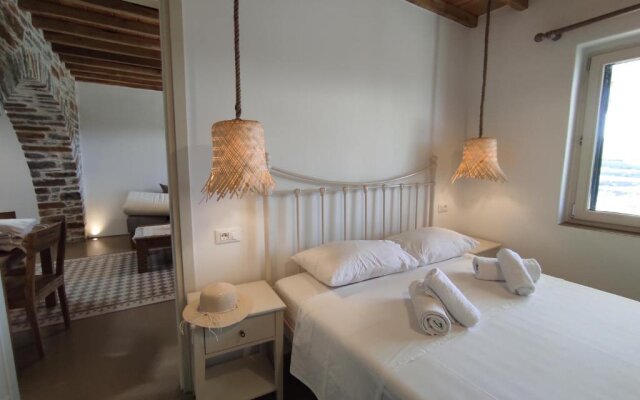 Traditional suites in Chora Kythnos #6