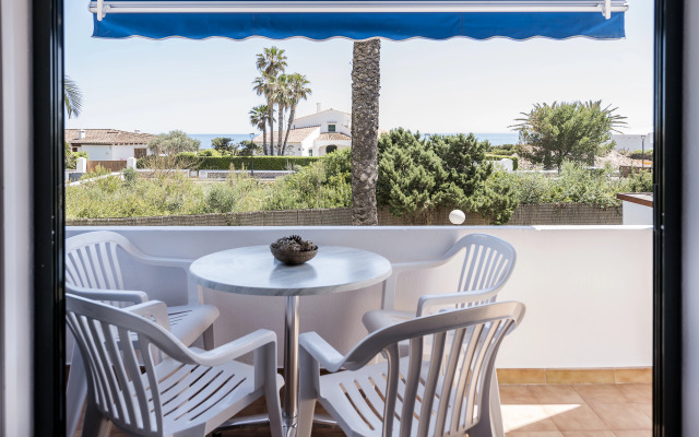 Apartamentos Las Brisas I & II