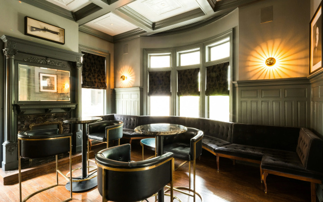 Hotel Ella - Image 2
