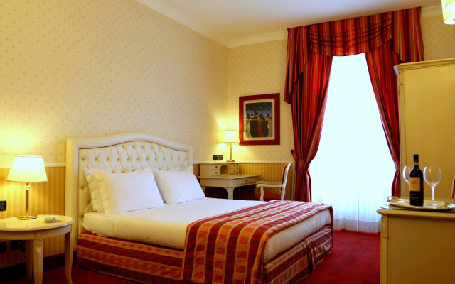 Capitolium Rooms