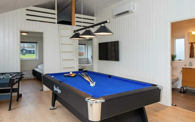 8 Person Holiday Home in Sydals