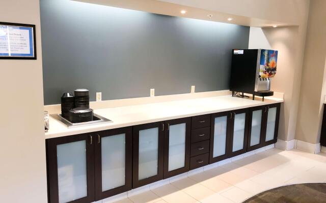 Best Western Plus Augusta North Inn & Suites