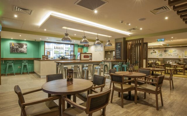 Отель Premier Inn London Holborn