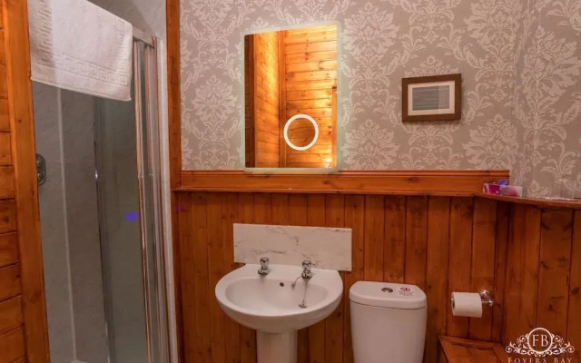 Foyers Bay Country House