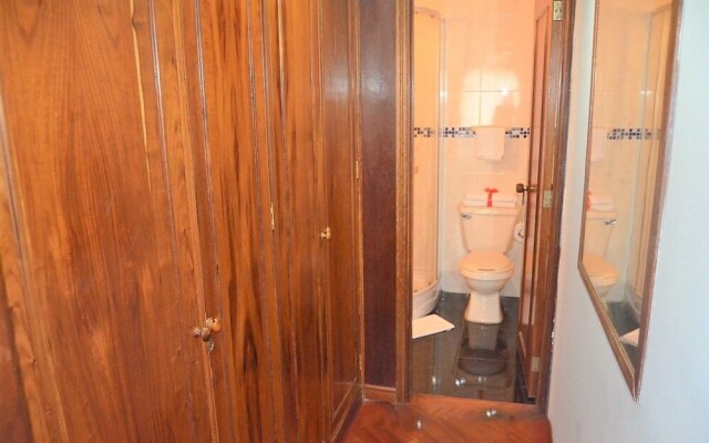 Apartamentos Amoblados Casa Regis Bogota Colombia