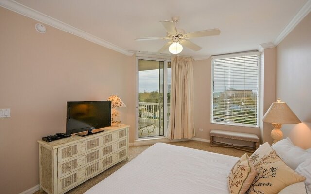 The Crown 3 Bedrooms 3 Bathrooms Condo