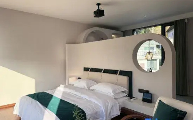 Mingyuejian · Designer Intelligent Homestay (Tianzhu Mountain Scenic Area)