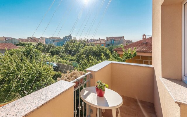"enjoy In Zadar At Peaceful 2br Apartment"