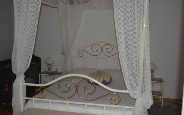 La Fontaine de La Chapiniere