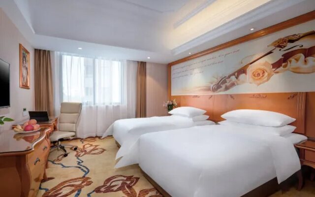 Vienna Hotel Shanghai Chongming New City Lvhai Road