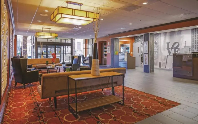 La Quinta Inn & Suites Runnemede - Philadelphia