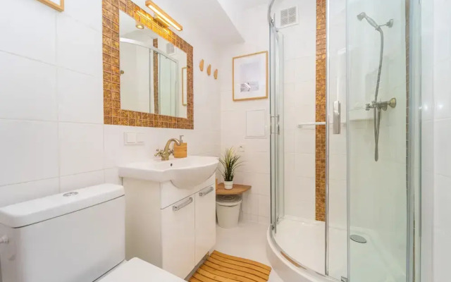 Navy Blue by 3City Rentals