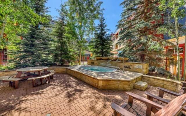 1 Bedroom Mountain Condo in River Run Village with Beautiful Mountain Views and Walking Distance to Ski